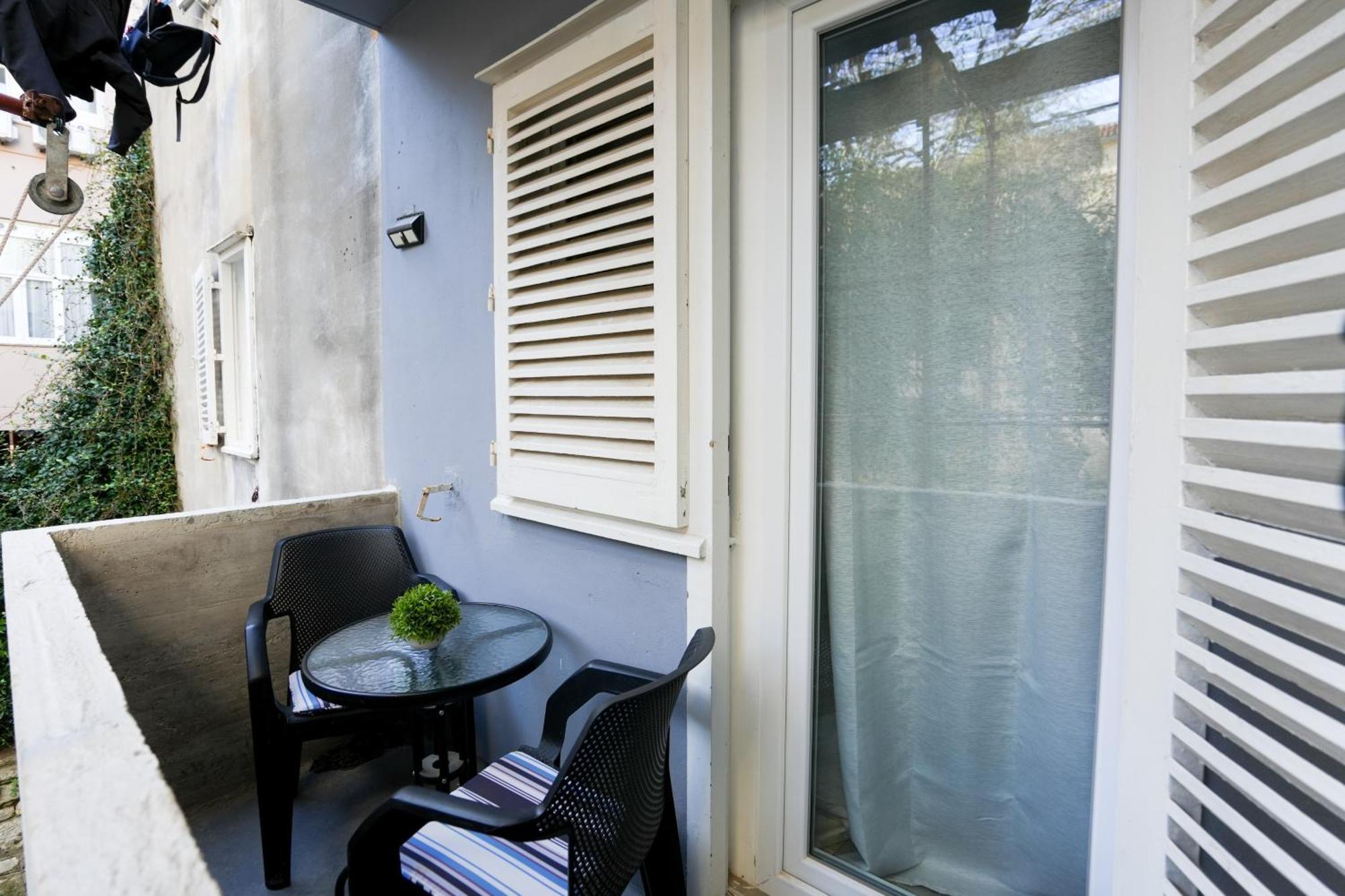Apartment Kaya Prime Location In Old Town Zadar Exterior foto